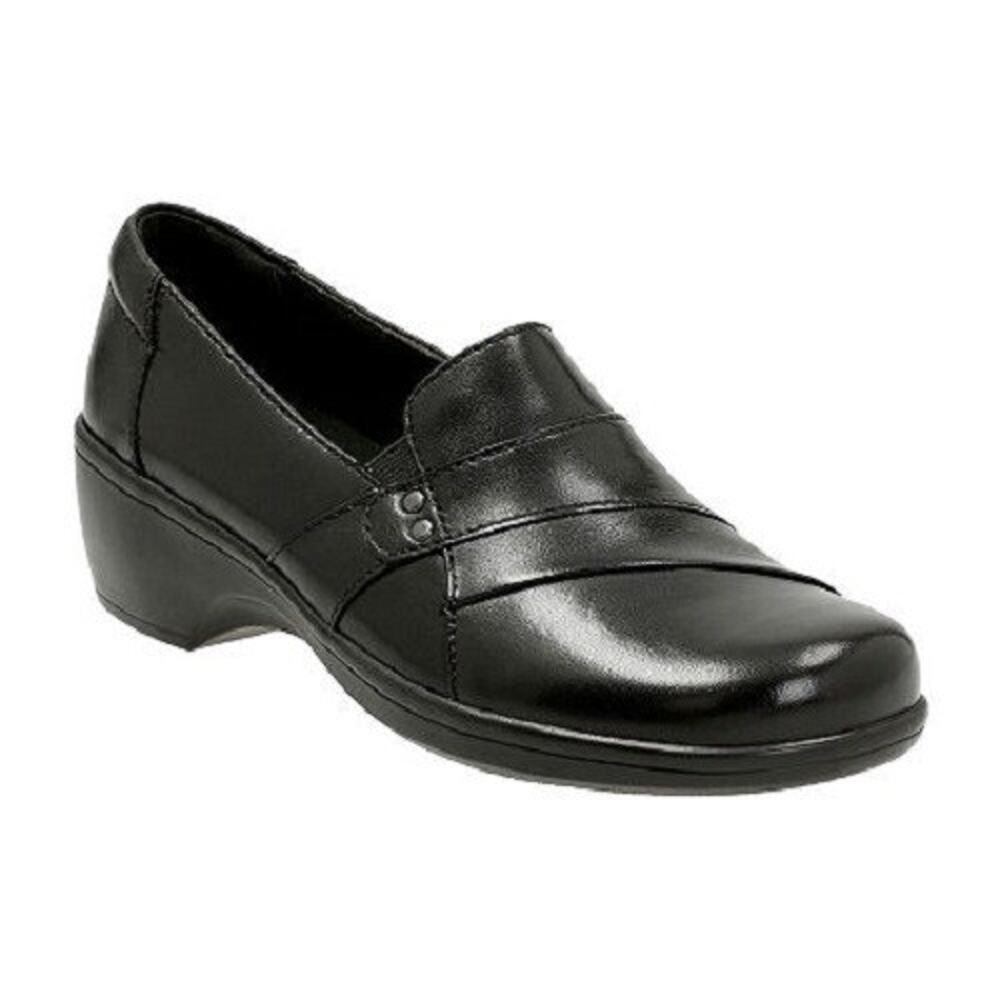 Clarks Women's May Marigold Flats Slip-On Loafer shoes, Black Size 9.5M